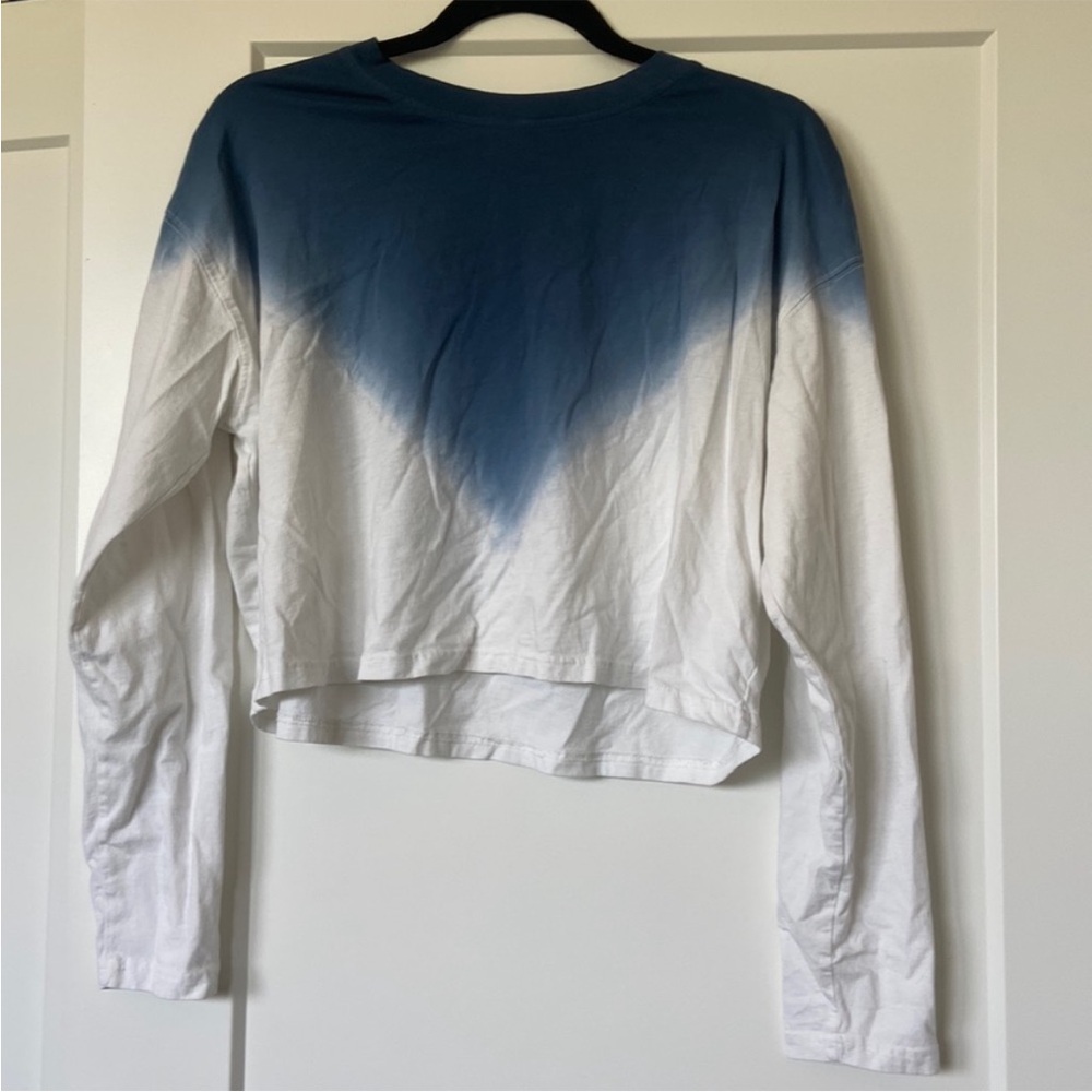 Ariat Ombre Blue and White Women's Long Sleeve Crop Top